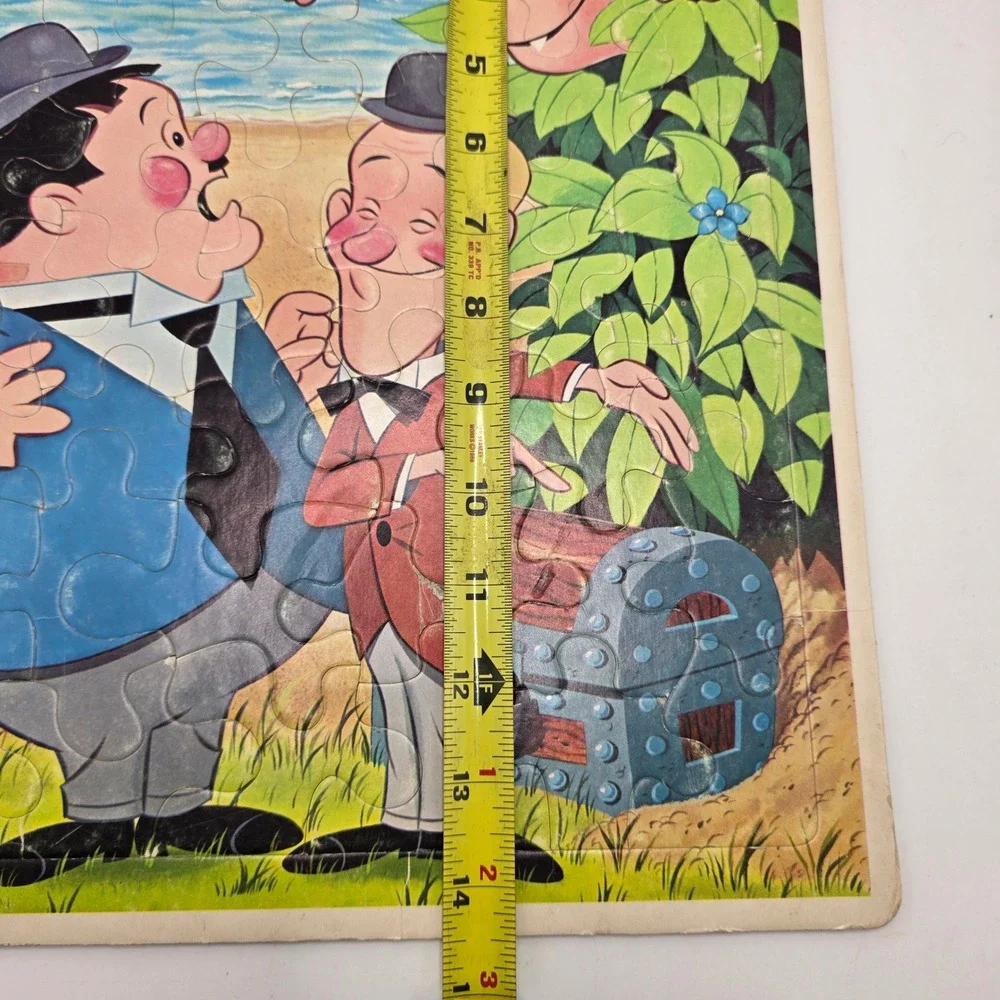 Whitman Frame-Tray Puzzle Kids Multicolor Laurel‎ and Hardy 1967 Vintage Toy